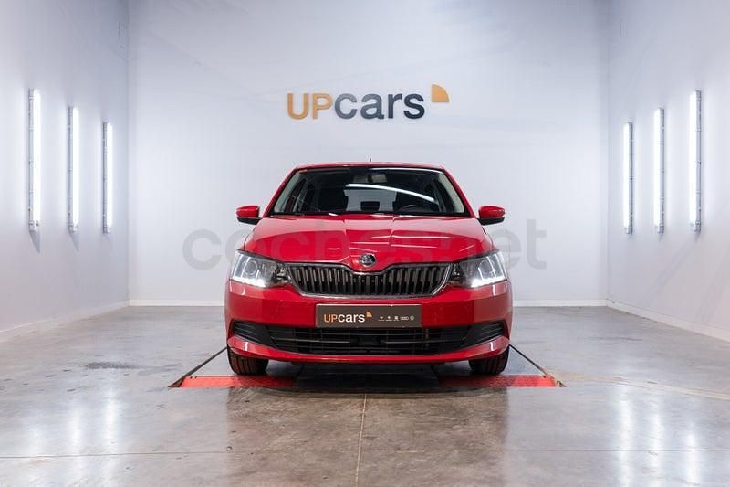 Usado Skoda Fabia Ambition 75 CV (55 kW) 2017 Rojo Berlina