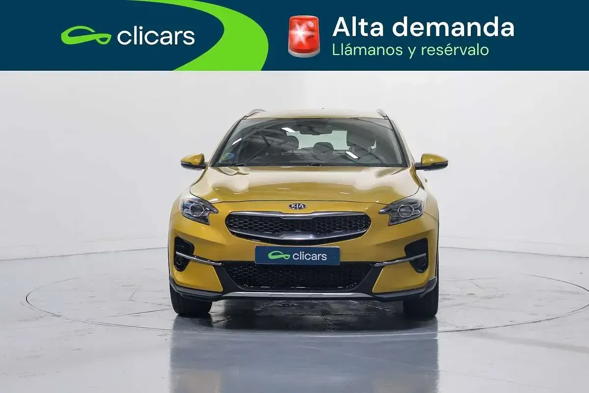 Usado Kia XCeed 160 CV (117 kW) 2022 Amarillo SUV