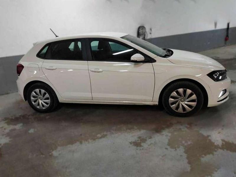 Usado VW Polo Advance 80 CV (58 kW) 2018 Blanco Utilitario