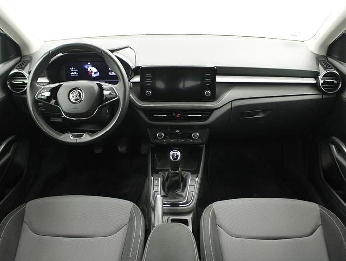 Usado Skoda Fabia Ambition 95 CV (69 kW) 2023 Blanco Utilitario