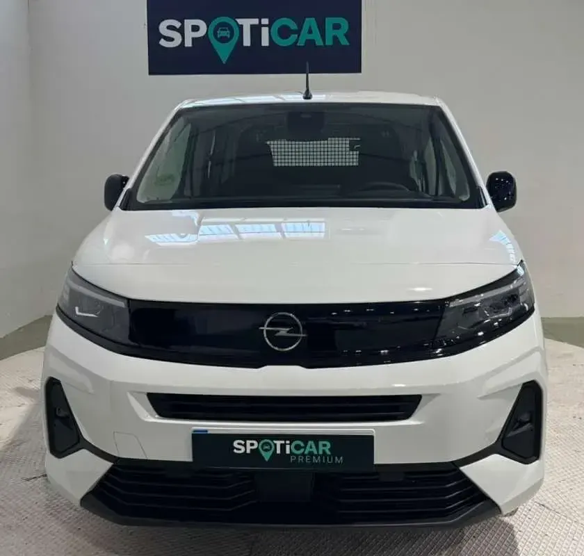 Nuevo Opel Combo 101 CV (74 kW) 2025 Blanco Monovolumen
