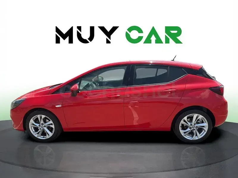 Usado Opel Astra GS Line 110 CV (80 kW) 2020 Rojo Utilitario