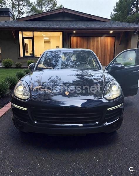 Usado Porsche Cayenne S E-Hybrid 416 CV (305 kW) 2016 Azul SUV