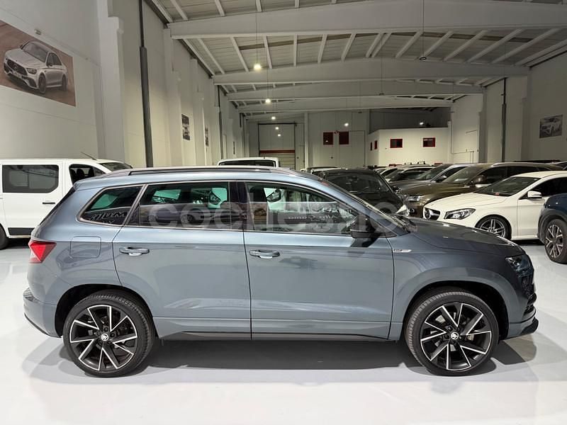 Usado Skoda Karoq SportLine 150 CV (110 kW) 2021 Gris / plata SUV