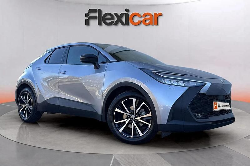 Gris Usado 2024 Toyota C-HR Advance SUV | 25.990 € (Precio justo) - Imagen 1/4