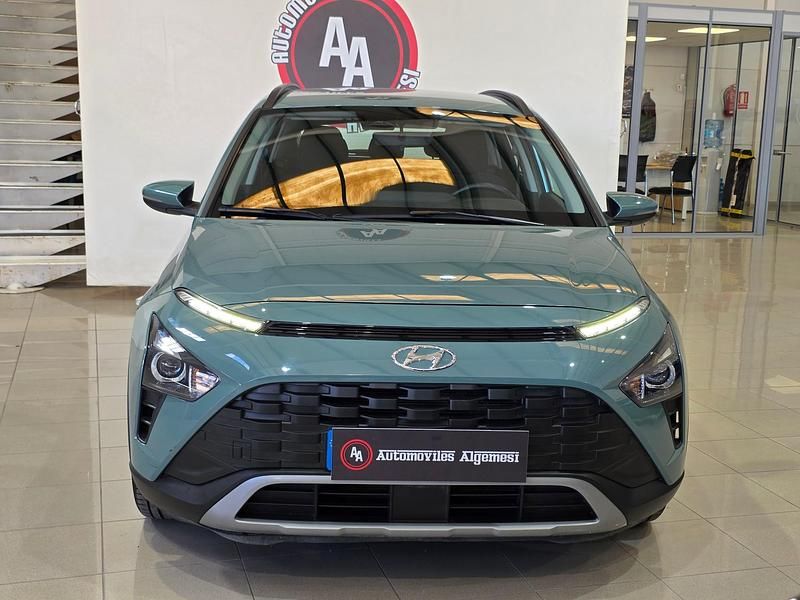 Usado Hyundai Bayon 84 CV (61 kW) 2023 Verde SUV