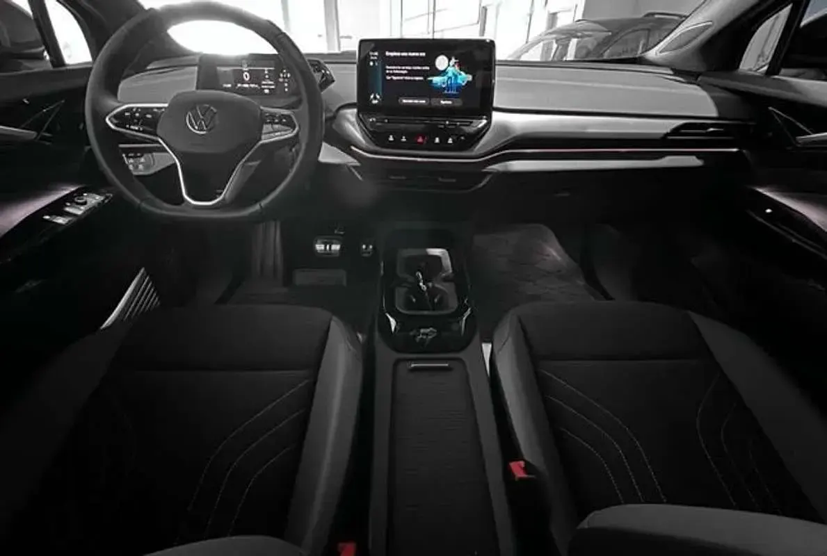 Usado VW ID.4 Pro 150 kW (204 CV) 2025 Gris SUV