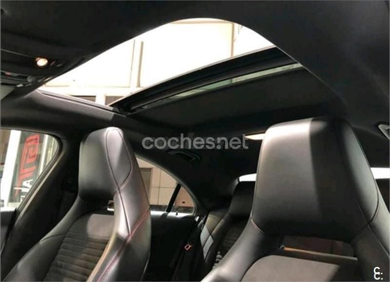 Usado Mercedes CLA200 AMG line 136 CV (100 kW) 2013 Blanco Berlina