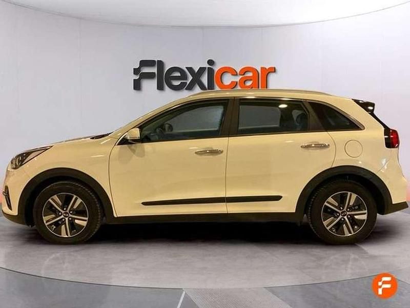 Usado Kia Niro 141 CV (103 kW) 2021 Blanco SUV