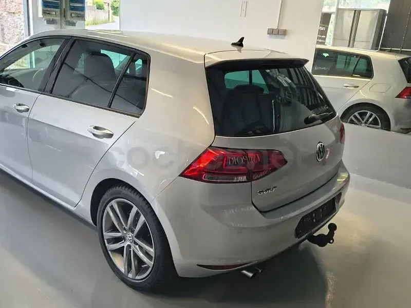 Usado VW Golf VII Advance 150 CV (110 kW) 2014 Gris / plata Berlina