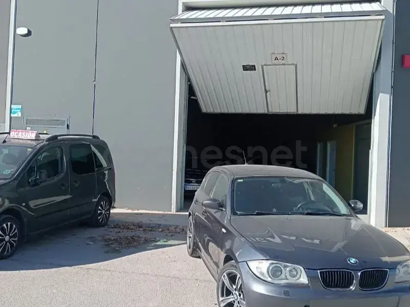 Usado BMW 120 163 CV (119 kW) 2006 Gris / plata Utilitario