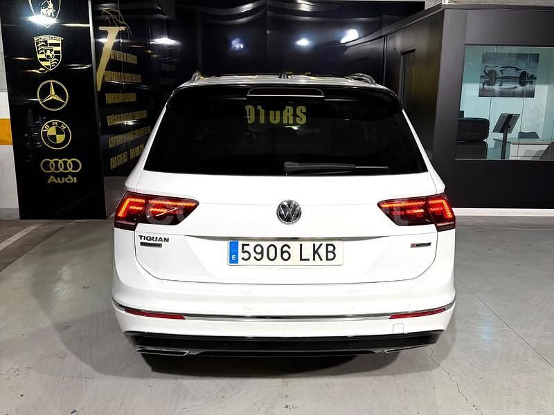 Usado VW Tiguan Allspace R-line 150 CV (110 kW) 2021 Blanco SUV