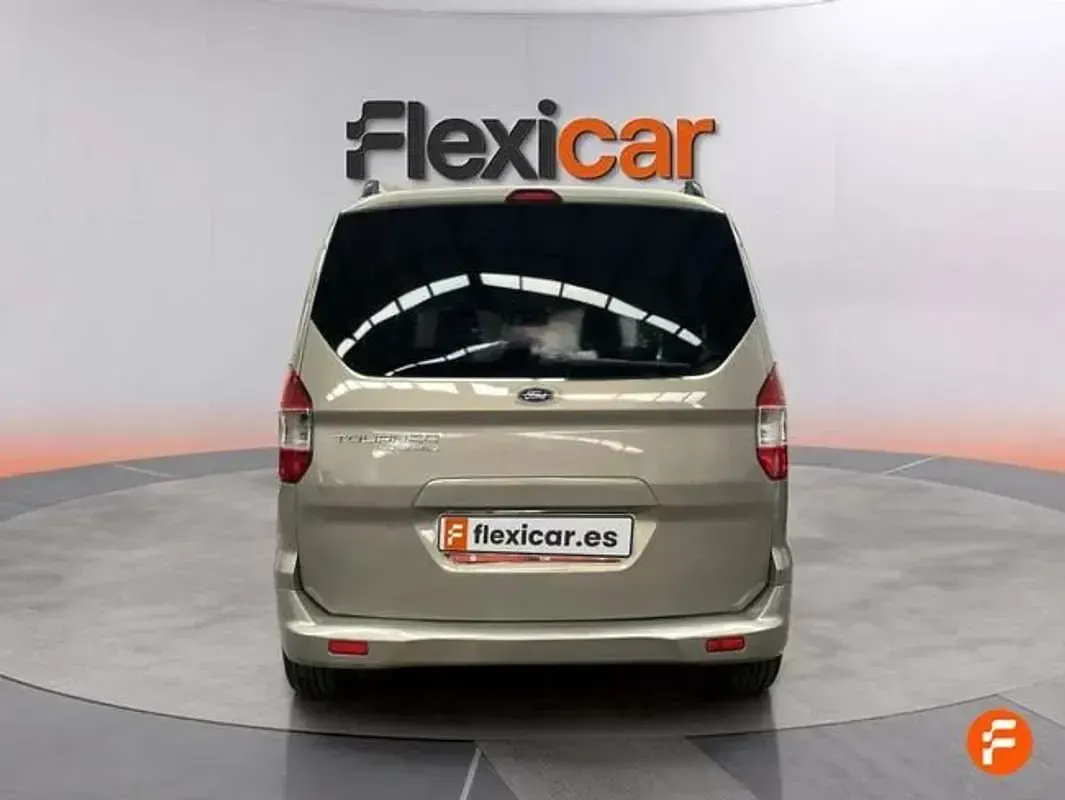 Begagnad Ford Tourneo Courier Ambiente 102 HK (75 kW) 2018 Grå Minibuss