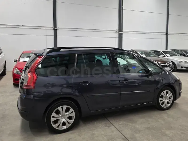Usado Citroën Grand C4 Picasso Exclusive 110 CV (80 kW) 2009 Gris / plata Monovolumen