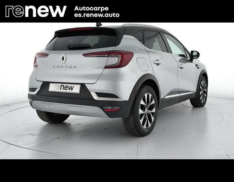 Usado Renault Captur Techno 140 CV (102 kW) 2024 Gris SUV