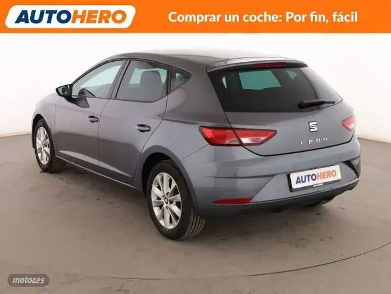 Usado Seat Leon Style 125 CV (91 kW) 2017 Gris Berlina