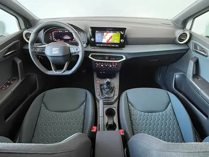 Usado Seat Ibiza Style 116 CV (85 kW) 2026 Blanco Utilitario