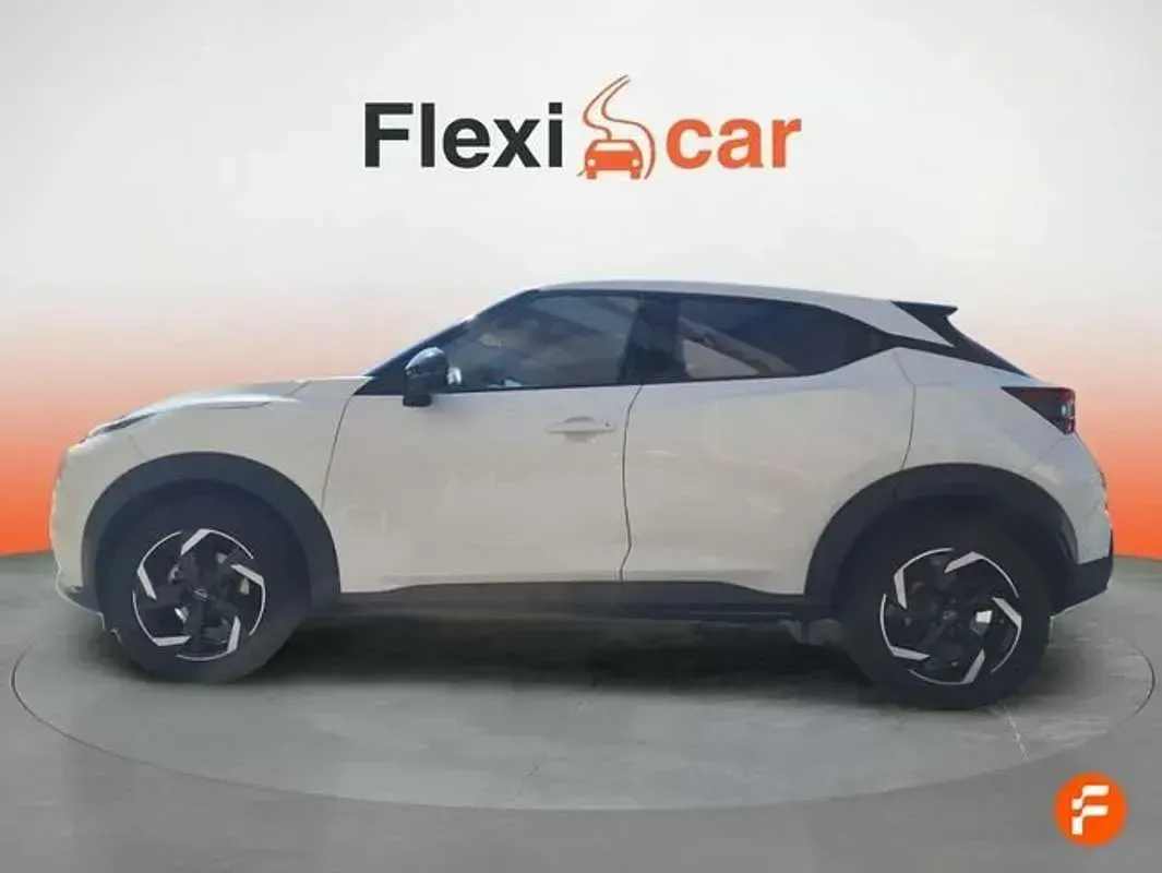 Usado Nissan Juke Acenta 116 HP (85 kW) 2024 Branco SUV
