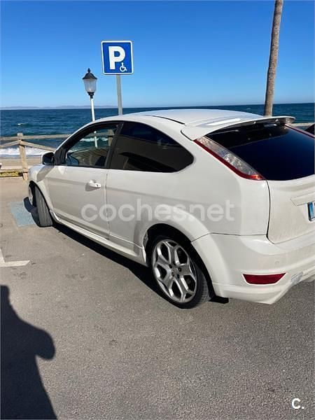 Brugt Ford Focus Trend 115 HK (84 kW) 2008 Hvid Sedan