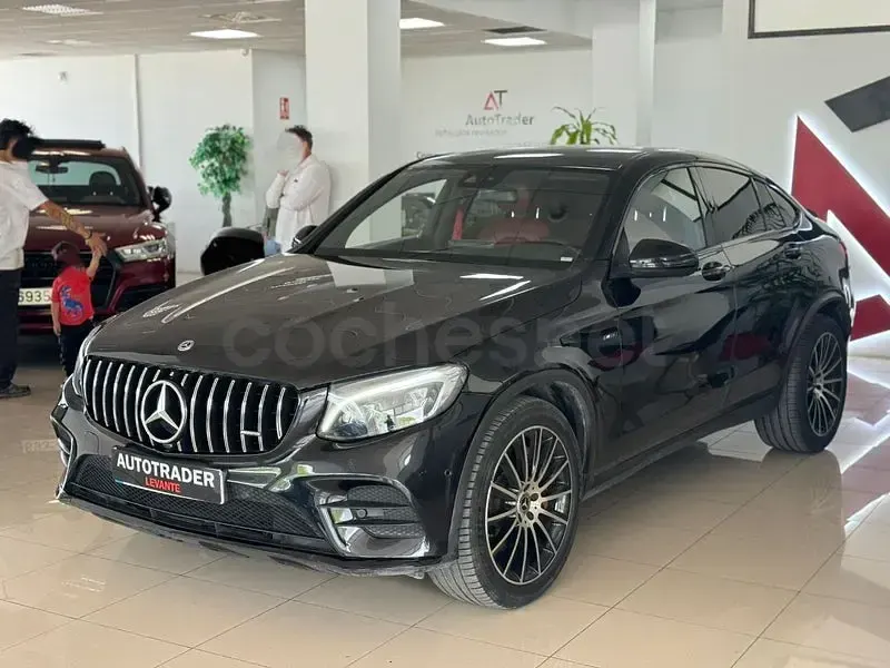 Usado Mercedes GLC220 194 CV (142 kW) 2019 Negro SUV