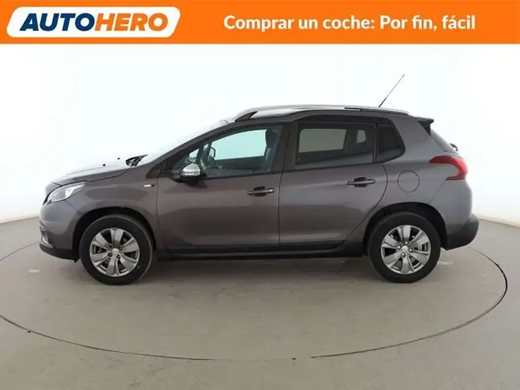 Usado Peugeot 2008 Style 82 CV (60 kW) 2017 Gris SUV