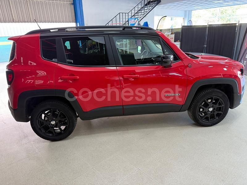 Usado Jeep Renegade Longitude 120 CV (88 kW) 2018 Rojo SUV