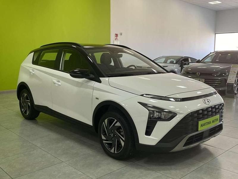 Usado Hyundai Bayon 101 CV (74 kW) 2023 Blanco SUV