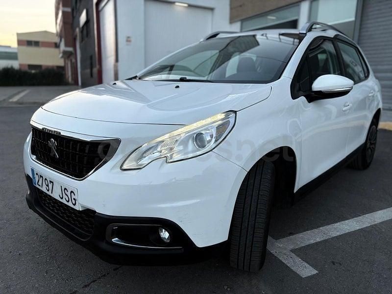 Usado Peugeot 2008 Access 82 CV (60 kW) 2016 Blanco SUV
