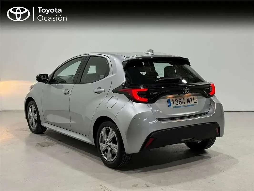Usado Toyota Yaris Active 116 CV (85 kW) 2025 Utilitario