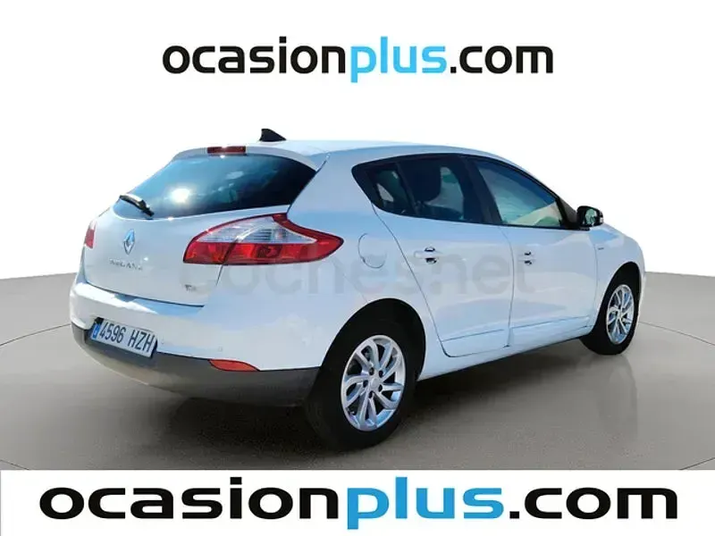 Usado Renault Mégane LIMITED 115 CV (84 kW) 2014 Blanco Berlina