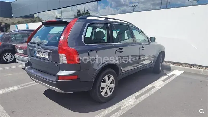 Usado Volvo XC90 Kinetic 185 CV (136 kW) 2008 Azul SUV