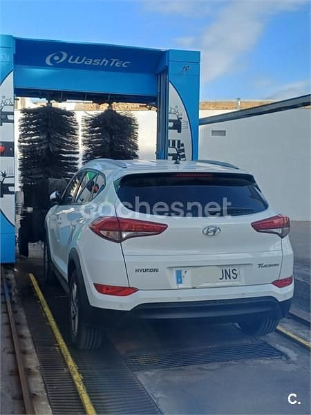 Usado Hyundai Tucson 115 CV (84 kW) 2016 Blanco SUV