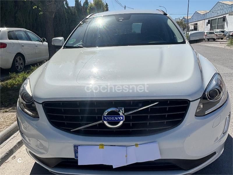 Usado Volvo XC60 Kinetic 136 CV (100 kW) 2015 Blanco SUV