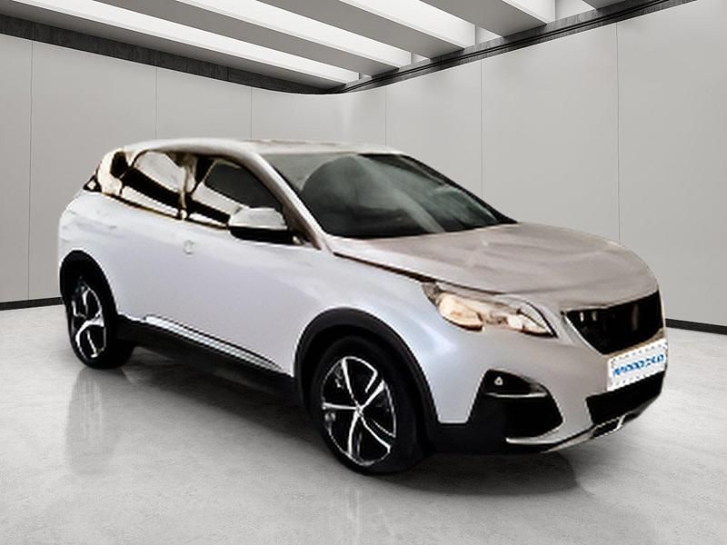 Usado Peugeot 3008 Allure 225 CV (165 kW) 2020 Blanco SUV