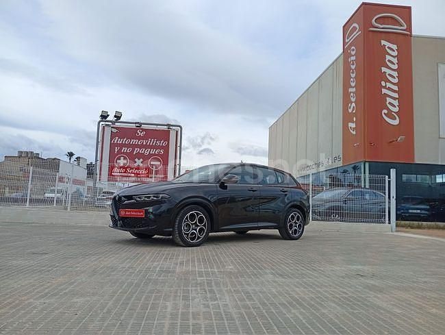 Negro Usado 2024 Alfa Romeo Tonale Sprint SUV | 25.400 € (Precio justo) - Imagen 1/4