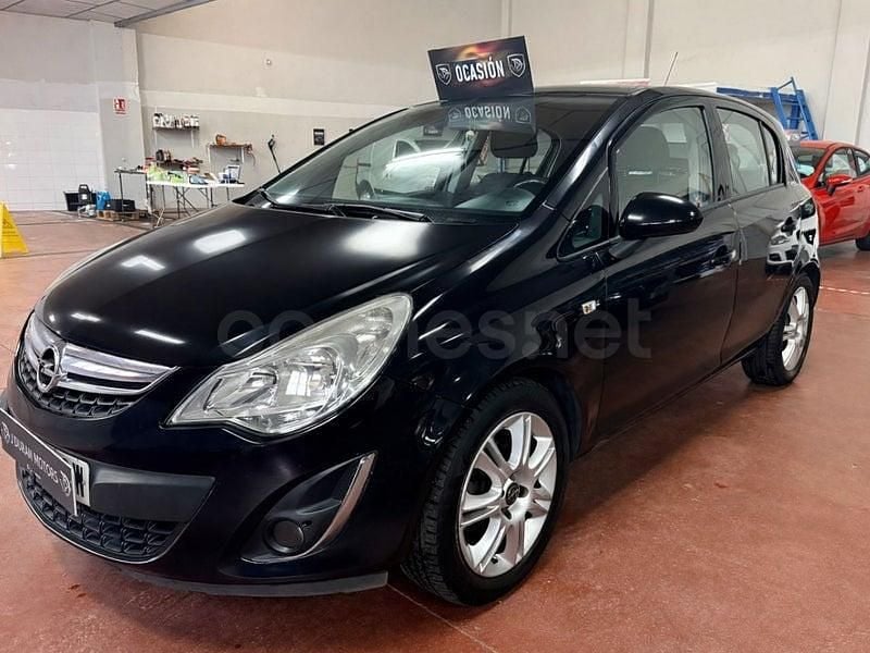 Usado Opel Corsa 85 CV (62 kW) 2011 Negro Utilitario