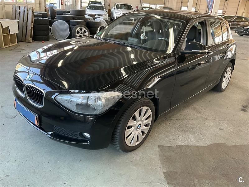 Negro Usado 2014 BMW 118 Utilitario | 11.500 € (Un poco caro) - Imagen 1/3