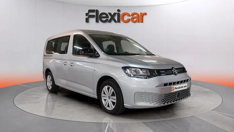 Usado VW Caddy Maxi 122 CV (89 kW) 2024 Gris Monovolumen