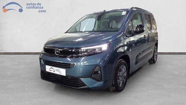 Nuevo Opel Combo 100 CV (73 kW) 2026 Azul Berlina