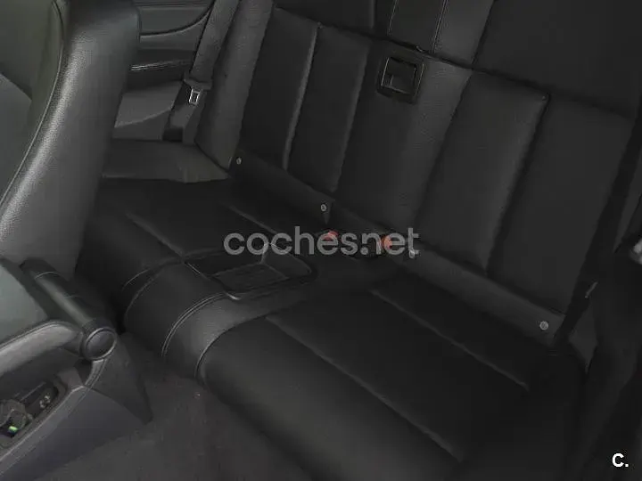 Usado BMW 118 Cabriolet 143 CV (105 kW) 2011 Negro Descapotable