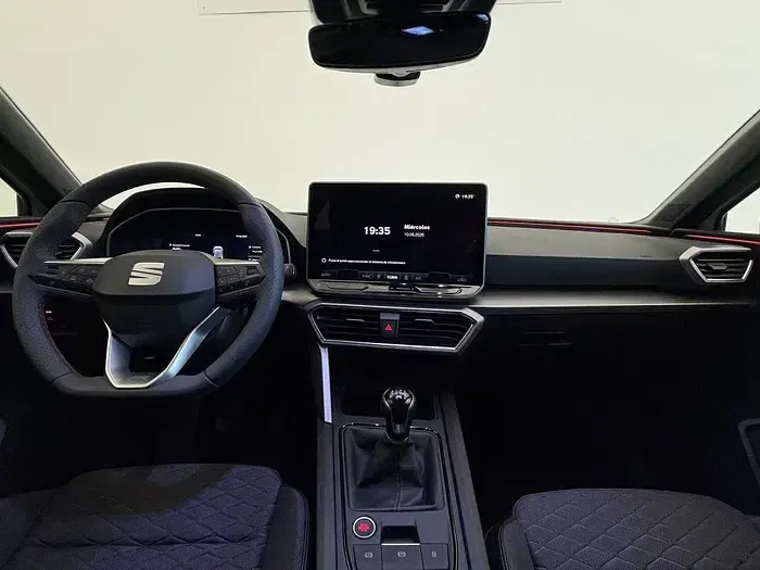 Nuevo Seat Leon FR 150 CV (110 kW) 2026 Gris
