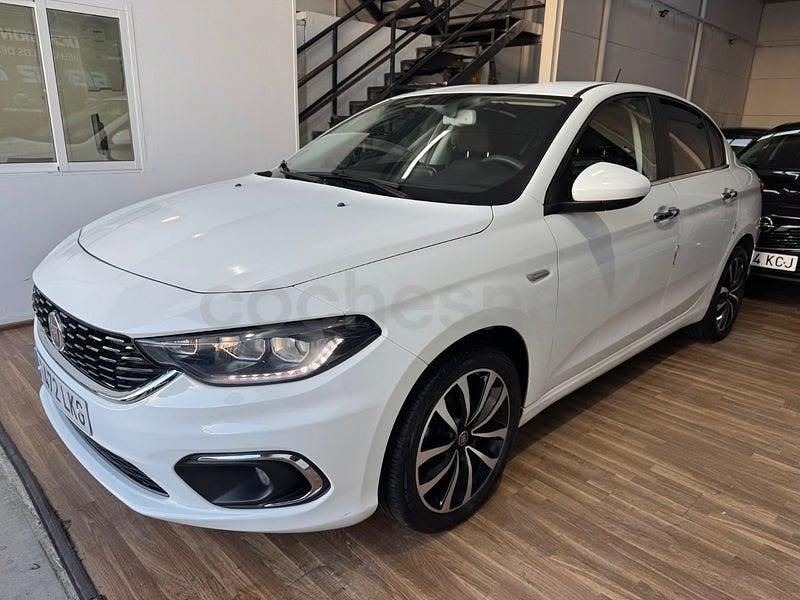 Usado Fiat Tipo Lounge 120 CV (88 kW) 2020 Blanco Berlina