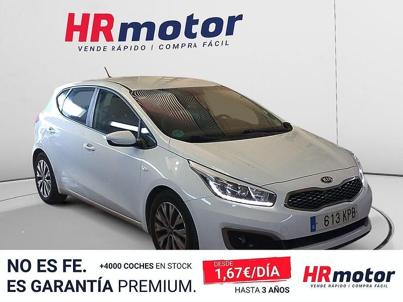 Usado Kia Ceed 136 CV (100 kW) 2018 Blanco Utilitario