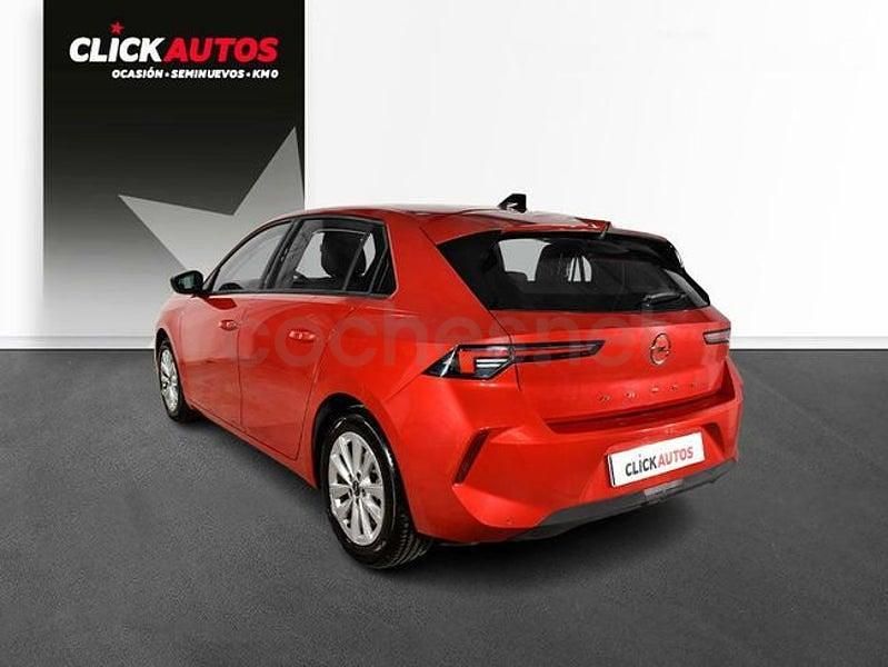 Usado Opel Astra Edition 130 CV (95 kW) 2023 Rojo Berlina