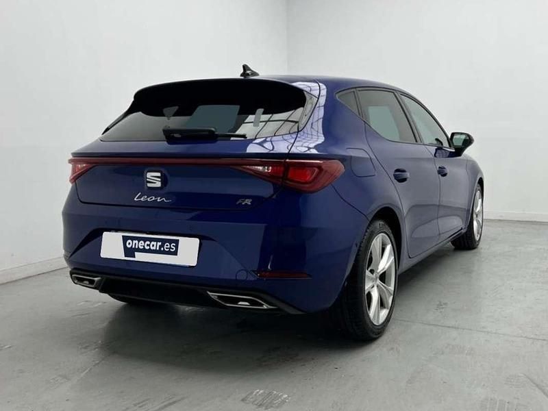 Usado Seat Leon FR 150 CV (110 kW) 2021 Azul Berlina