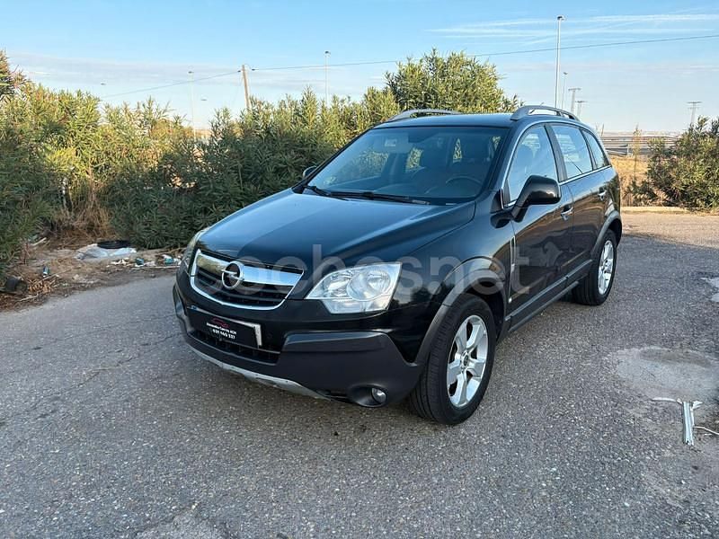 Negro Usado 2008 Opel Antara Cosmo SUV | 5490 € (Precio justo) - Imagen 1/3