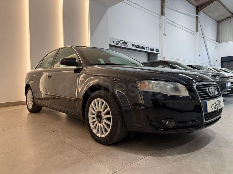Käytetty Audi A4 140 HP (102 kW) 2006 Musta Sedan