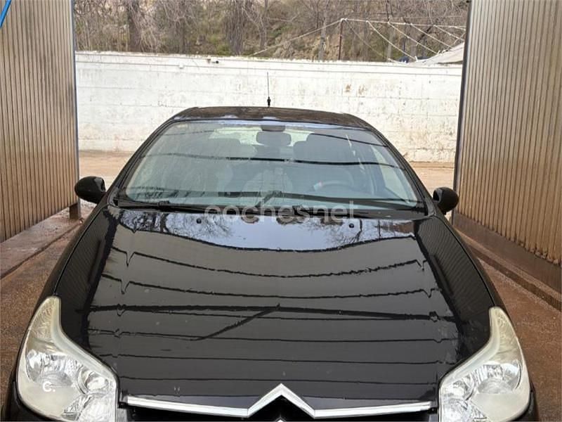 Negro Usado 2005 Citroën C5 Exclusive Berlina | 1950 € (Precio justo) - Imagen 1/4