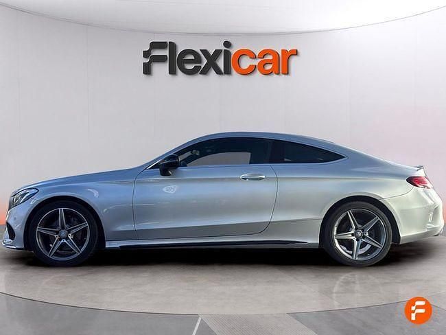 Usado Mercedes C220 AMG line 170 CV (125 kW) 2016 Gris Coupe