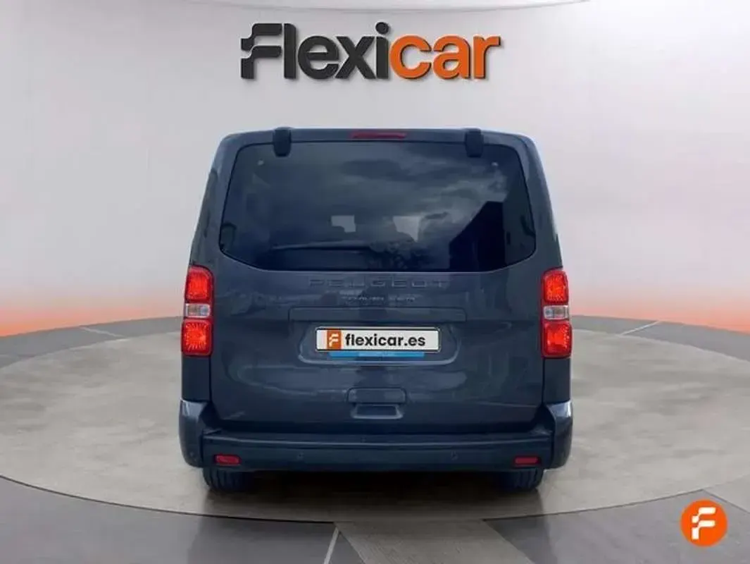 Usado Peugeot Traveller Business-Line 179 CV (131 kW) 2024 Negro Monovolumen